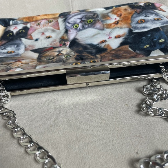 Cat Lady All Over Cat Face Collage Hand Bag With Chain - Picture 10 of 11
